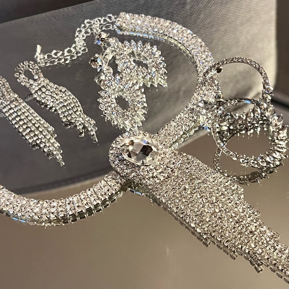 New Genuine Crystal 4 Pc Necklace Set (1) Necklace and (3) Pairs of Earrings